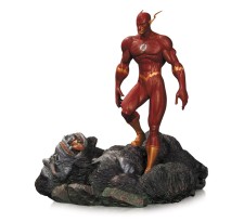 DC Comics Patina Statue The Flash vs. Gorilla Grodd 17 cm